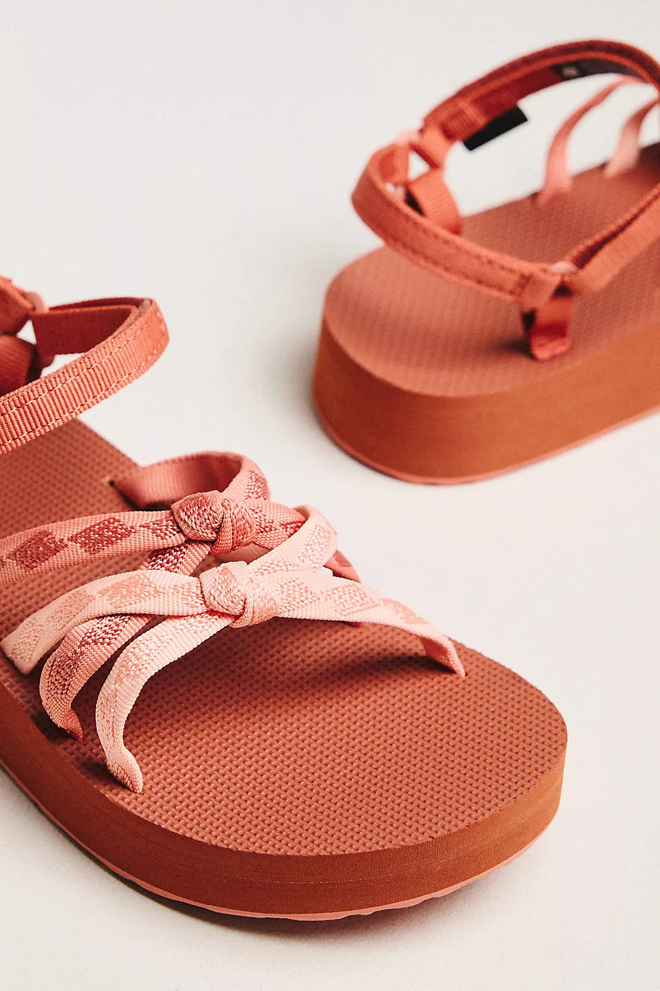 TEVA MIDFORM KENA-TERRACOTTA