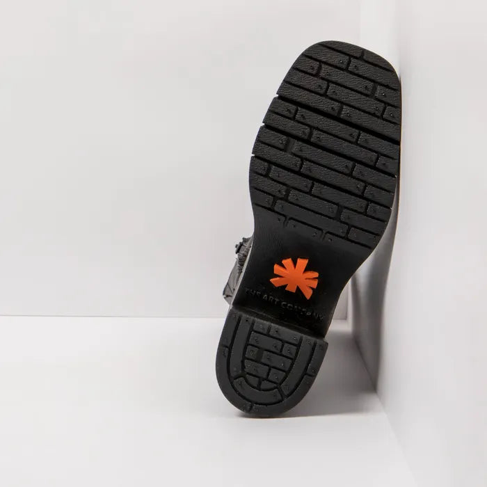 ART COMPANY 1976 BERNA CALF HI BOOTS