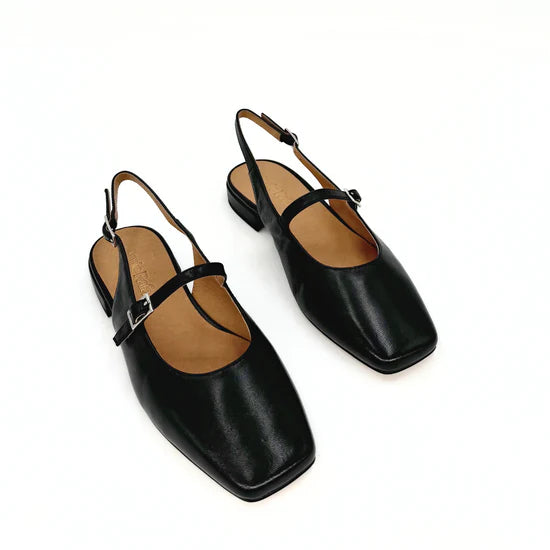 AMIE RAFA SQUARE TOE MJ FLAT