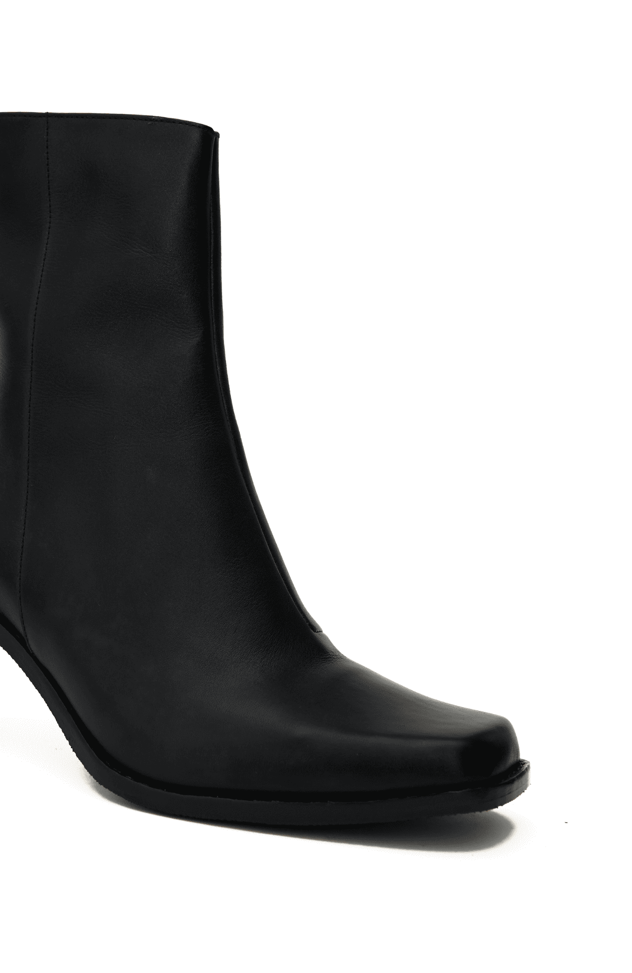 CANELLA BOTIN SUMAQ BLACK BOOTS