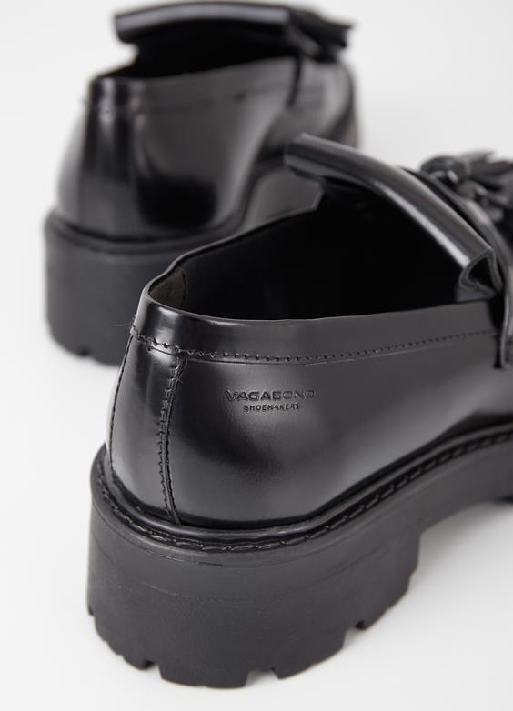 VAGABOND COSMO 2.0 LOAFER TASSLE - BLACK