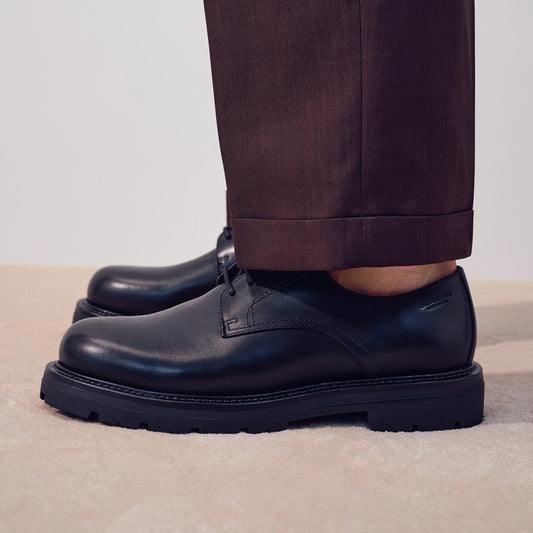 VAGABOND CAMERON DERBY BLACK