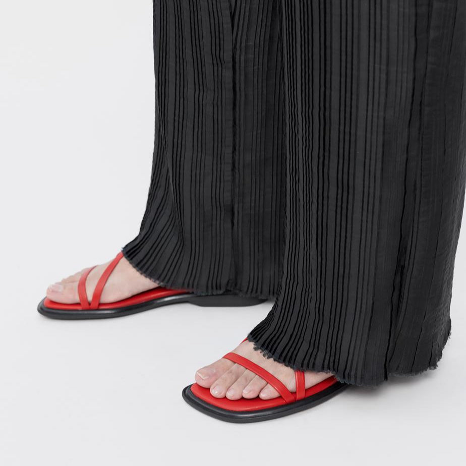 VAGABOND IZZY SLINGBACK SANDAL - RED