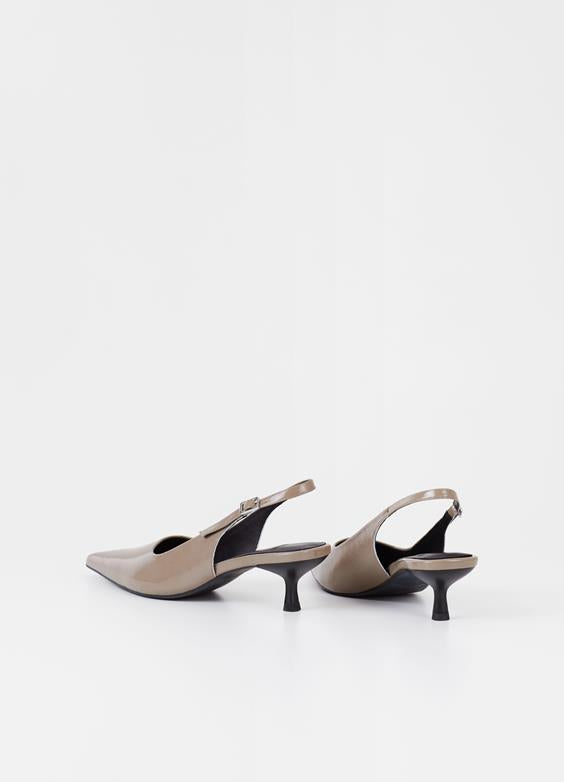 VAGABOND LYKKE SLING BACK PUMP TAUPE PATENT