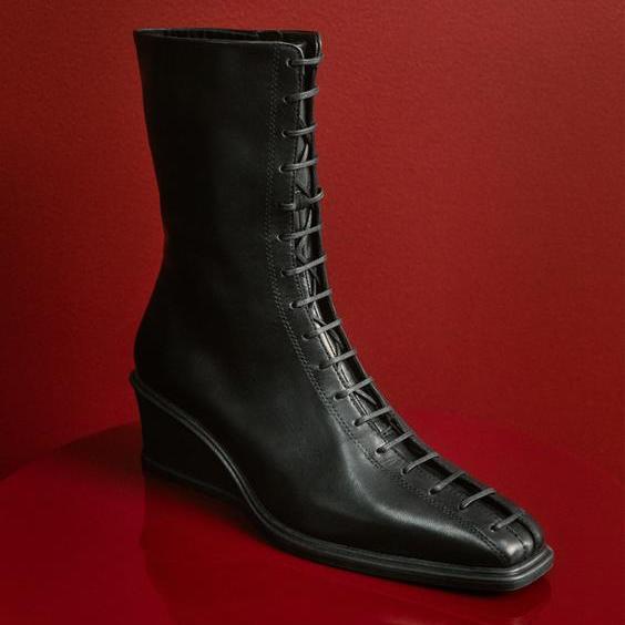 VAGABOND AINO LACE WEDGE BOOTIE BLACK