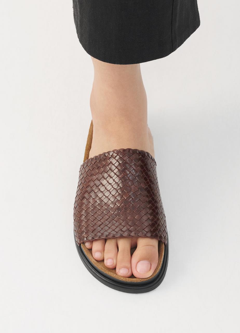 VAGABOND EFFIE WOVEN SLIDES - Shoe Market NYC