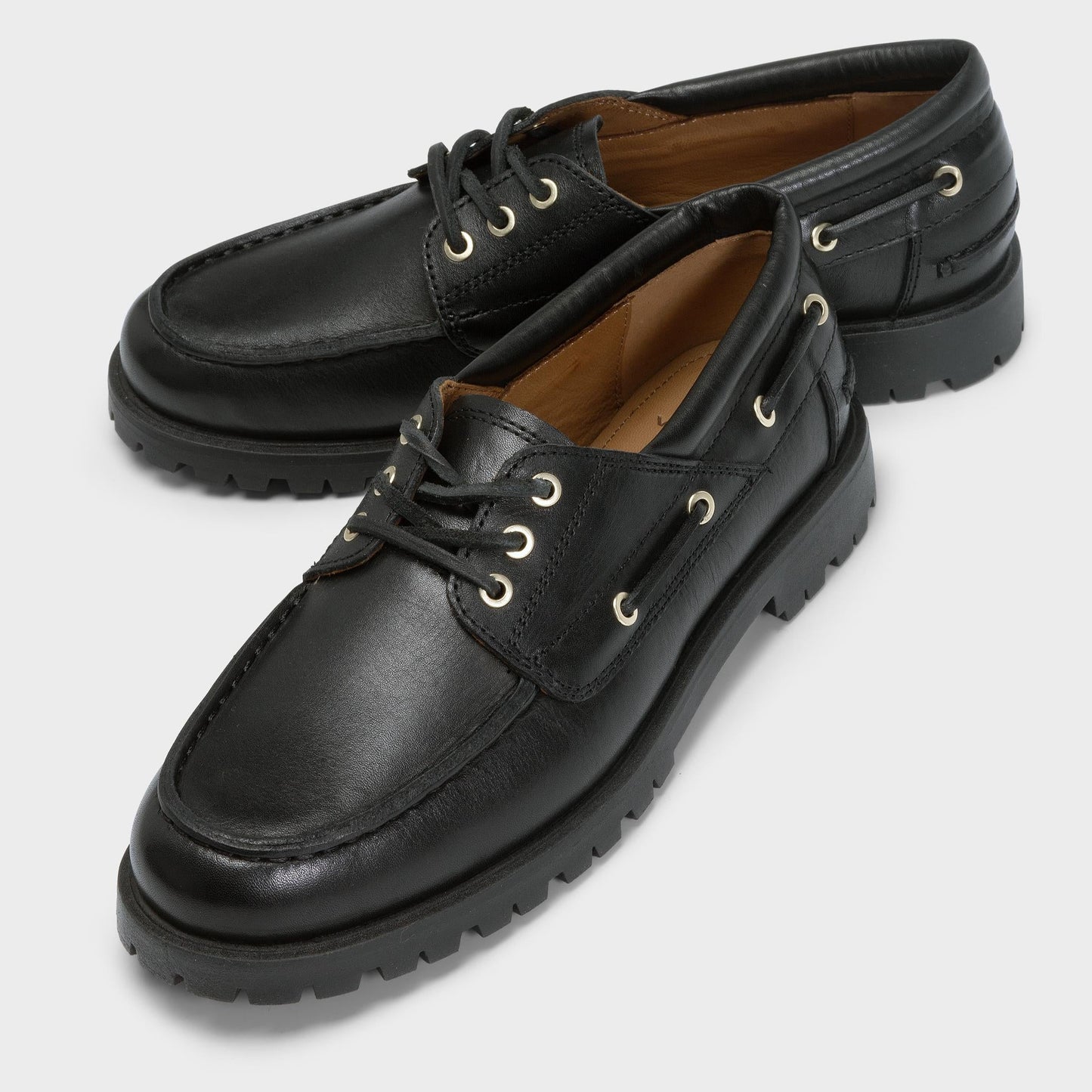 VAGABOND JOSLYN-BLACK