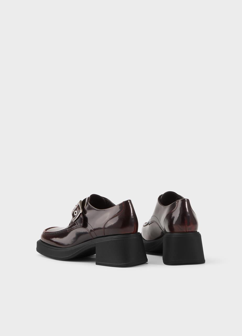 VAGABOND DORAH MONK-BORDO