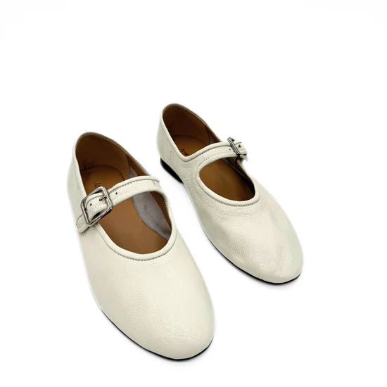 AMIE RAFA ASHLEY MARY JANES -WHITE