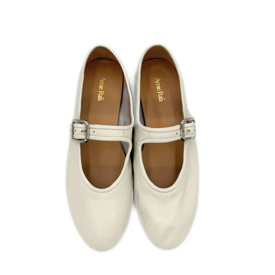 AMIE RAFA ASHLEY MARY JANES -WHITE