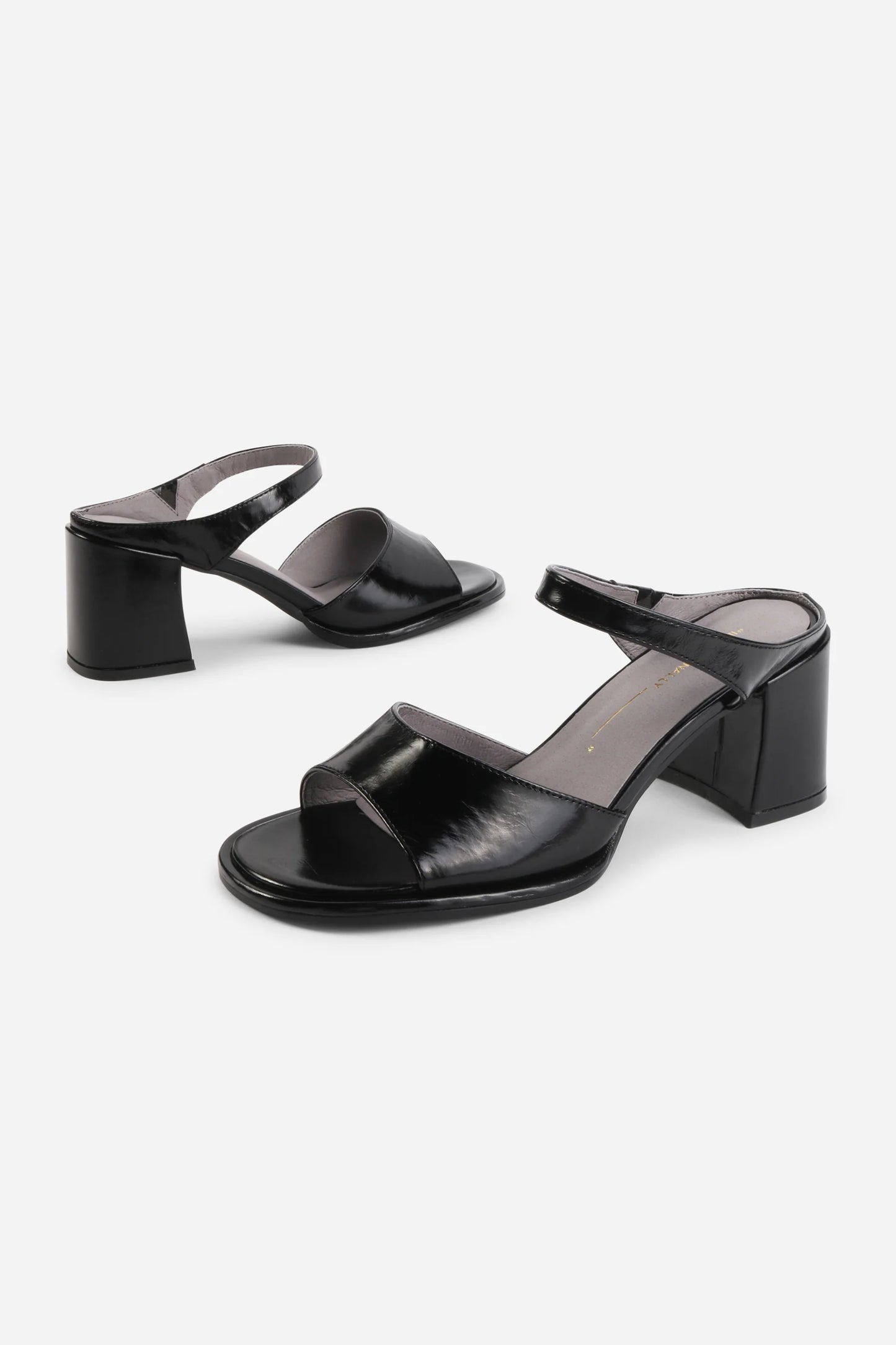 INTENTIONALLY BLANK APEX HEELS IN BLACK - Shoe Market NYC