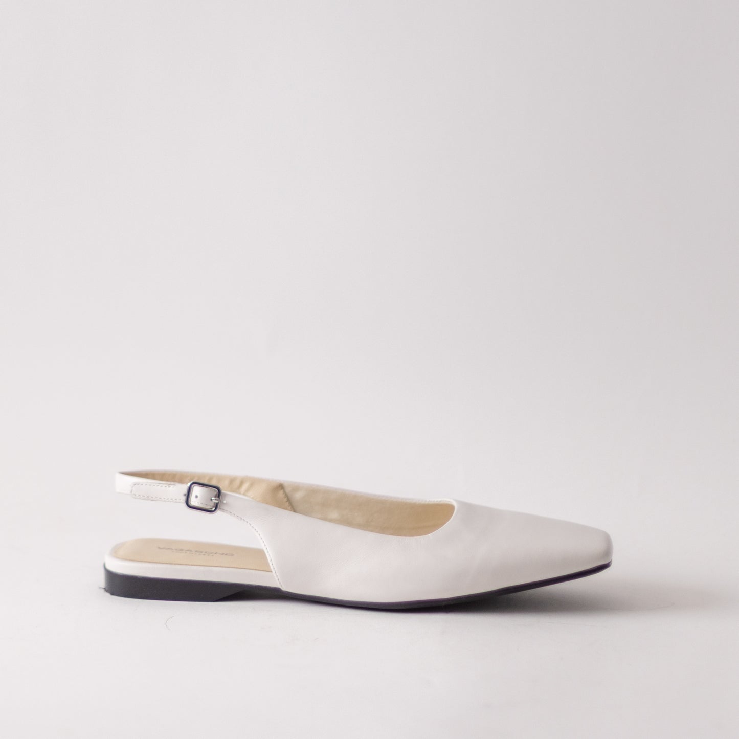 VAGABOND DELIA SLING-WHITE