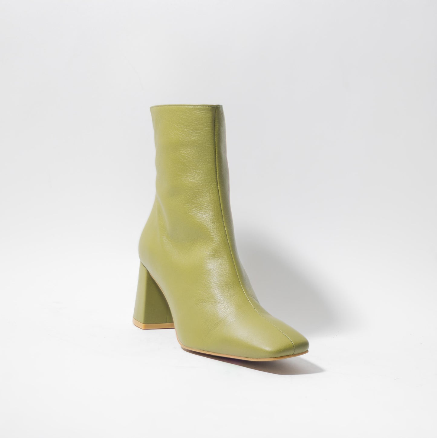 IB TABITHA BOOTS