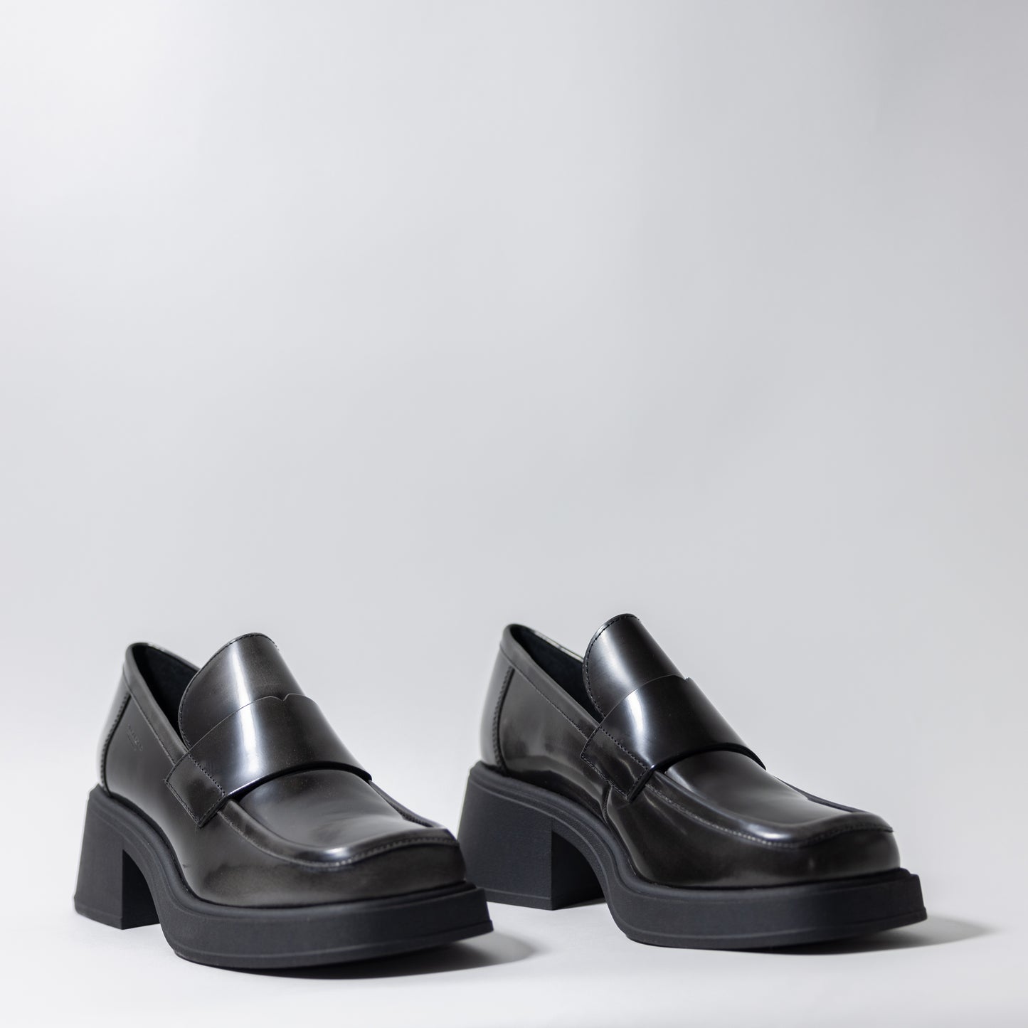 VAGABOND DORAH LOAFER GREY BOX