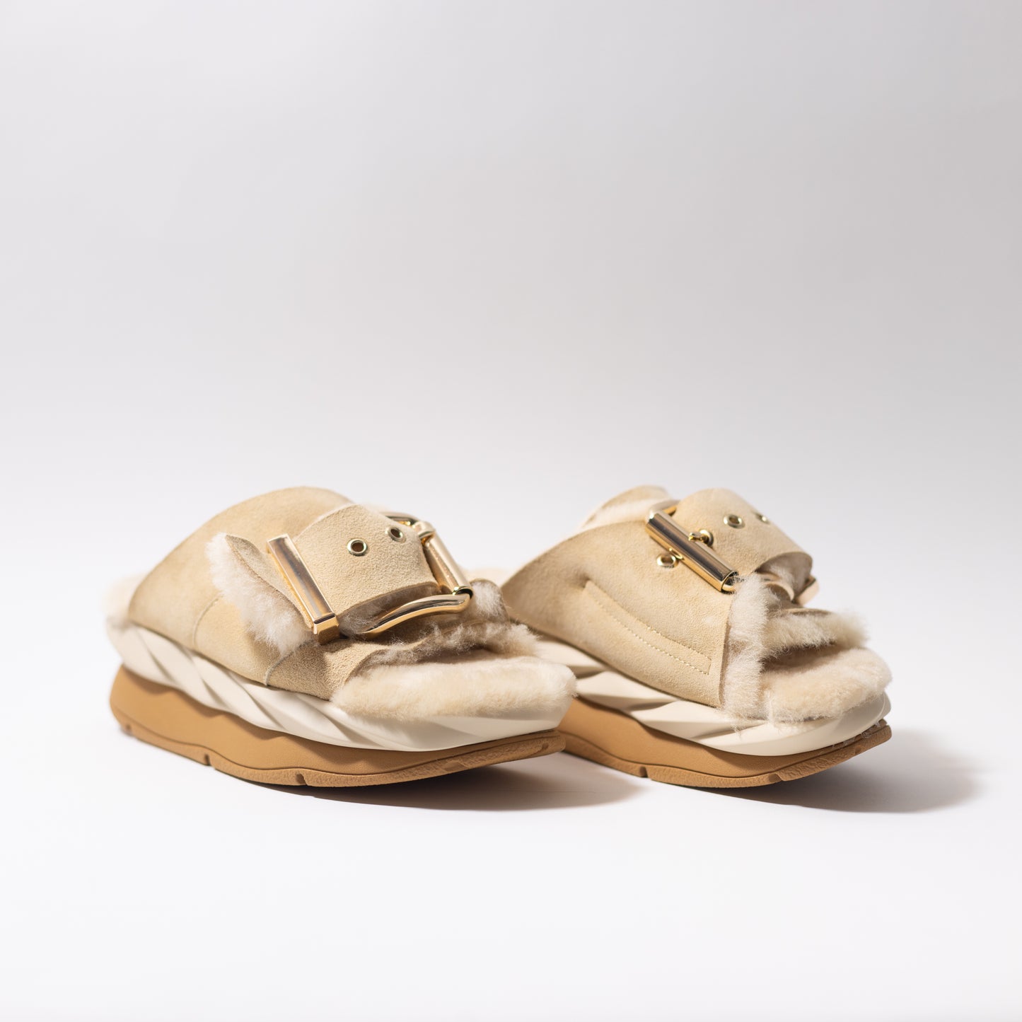 4CCCCEES MELLOW LAZE SHEARLING SHOES