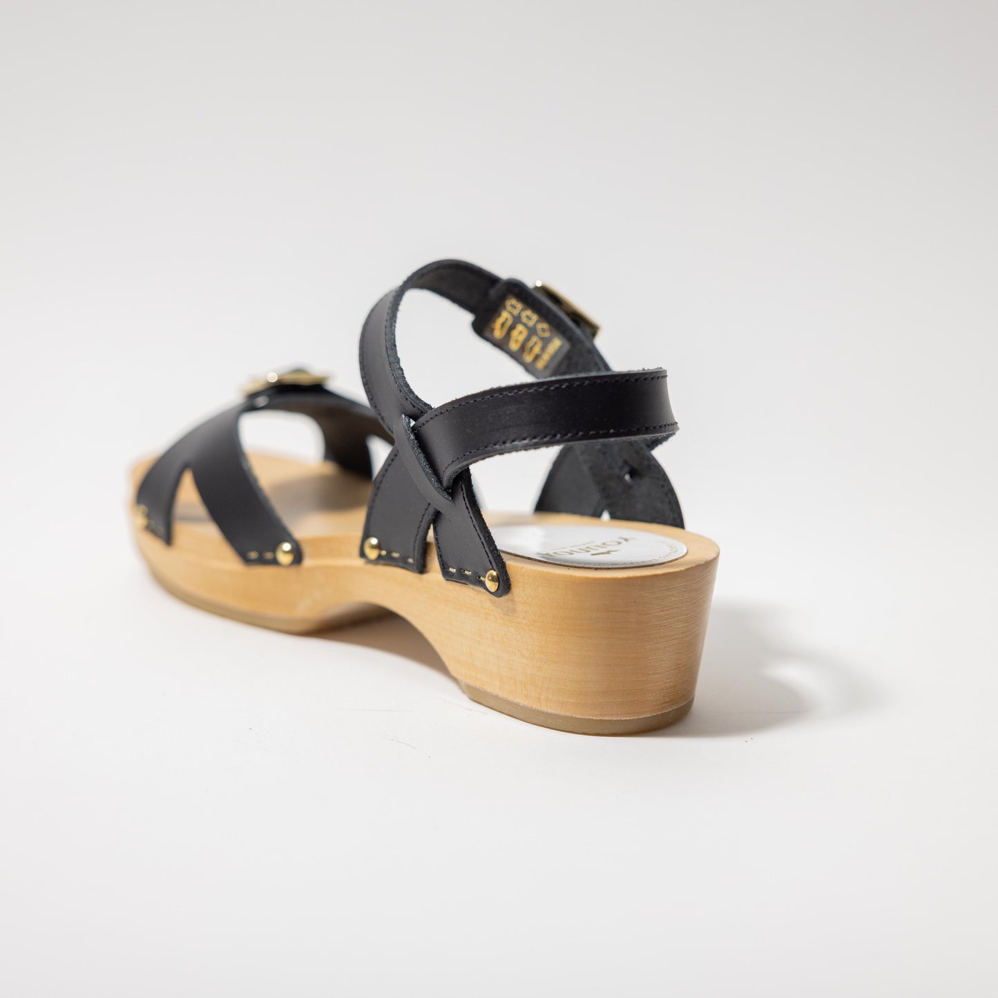 YOUYOU YVY BUCKLE CLOGS