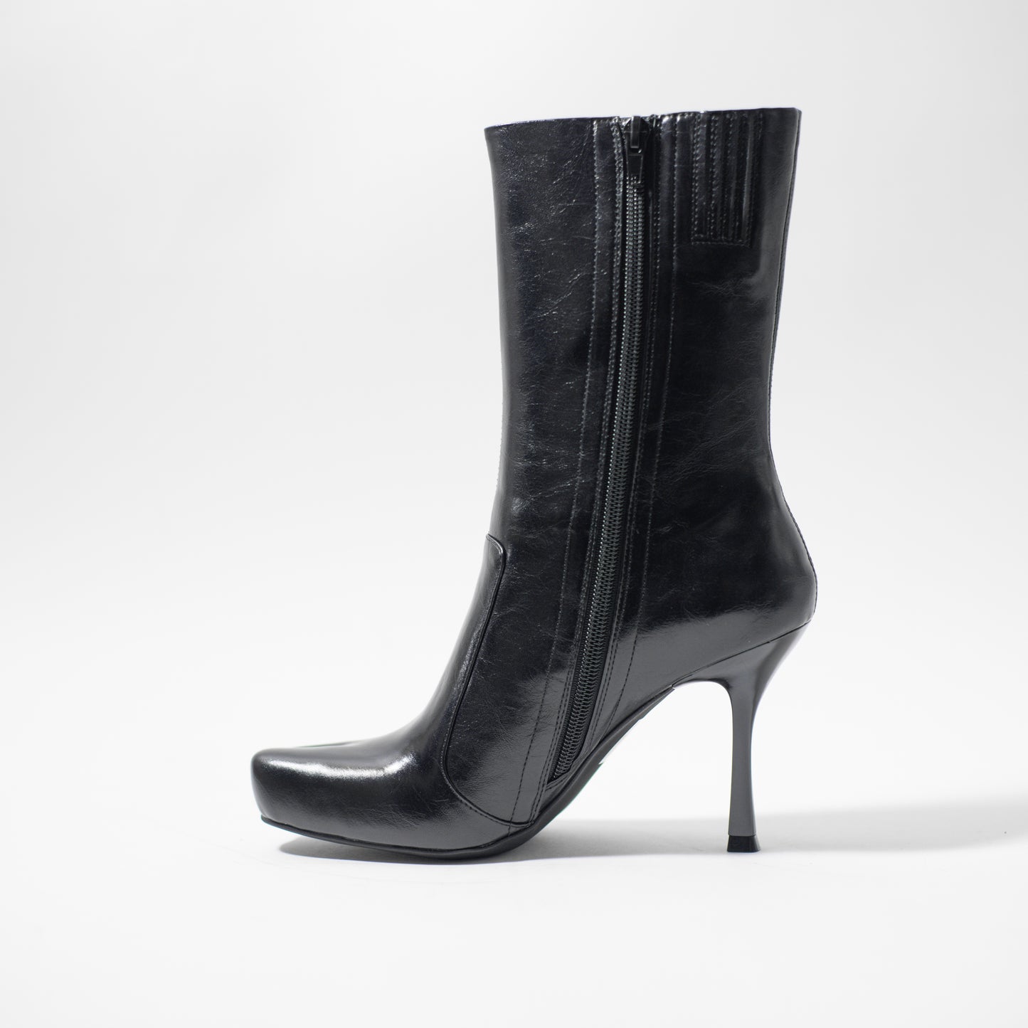 VISIONARY - HH MID SHAFT BOOT