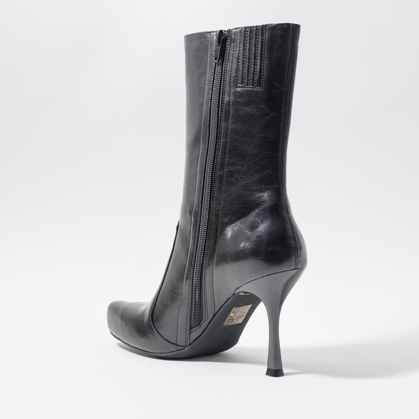 VISIONARY - HH MID SHAFT BOOT