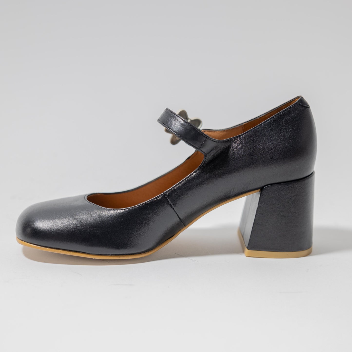 ANGEL ALACRON JETT FLOWER MJ HEELS