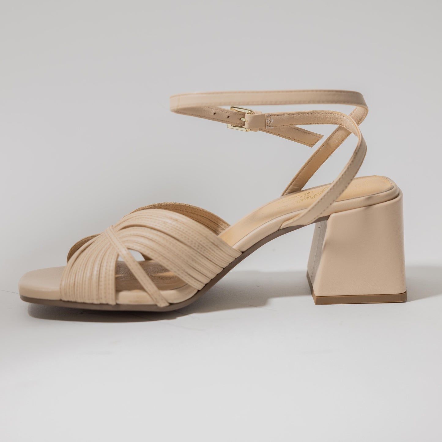 SEYCHELLES TENDER - NUDE SANDALS