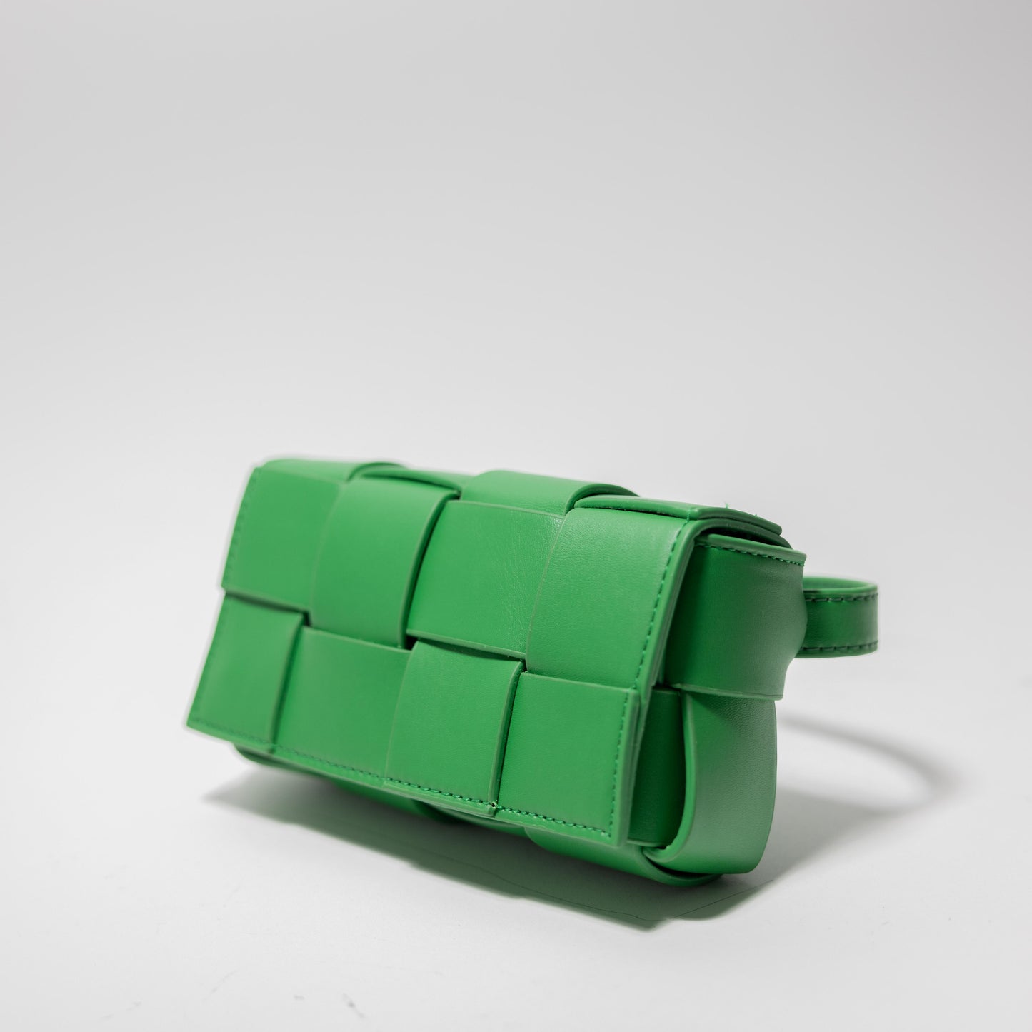 WOVEN RECTANGLE WAIST-GREEN