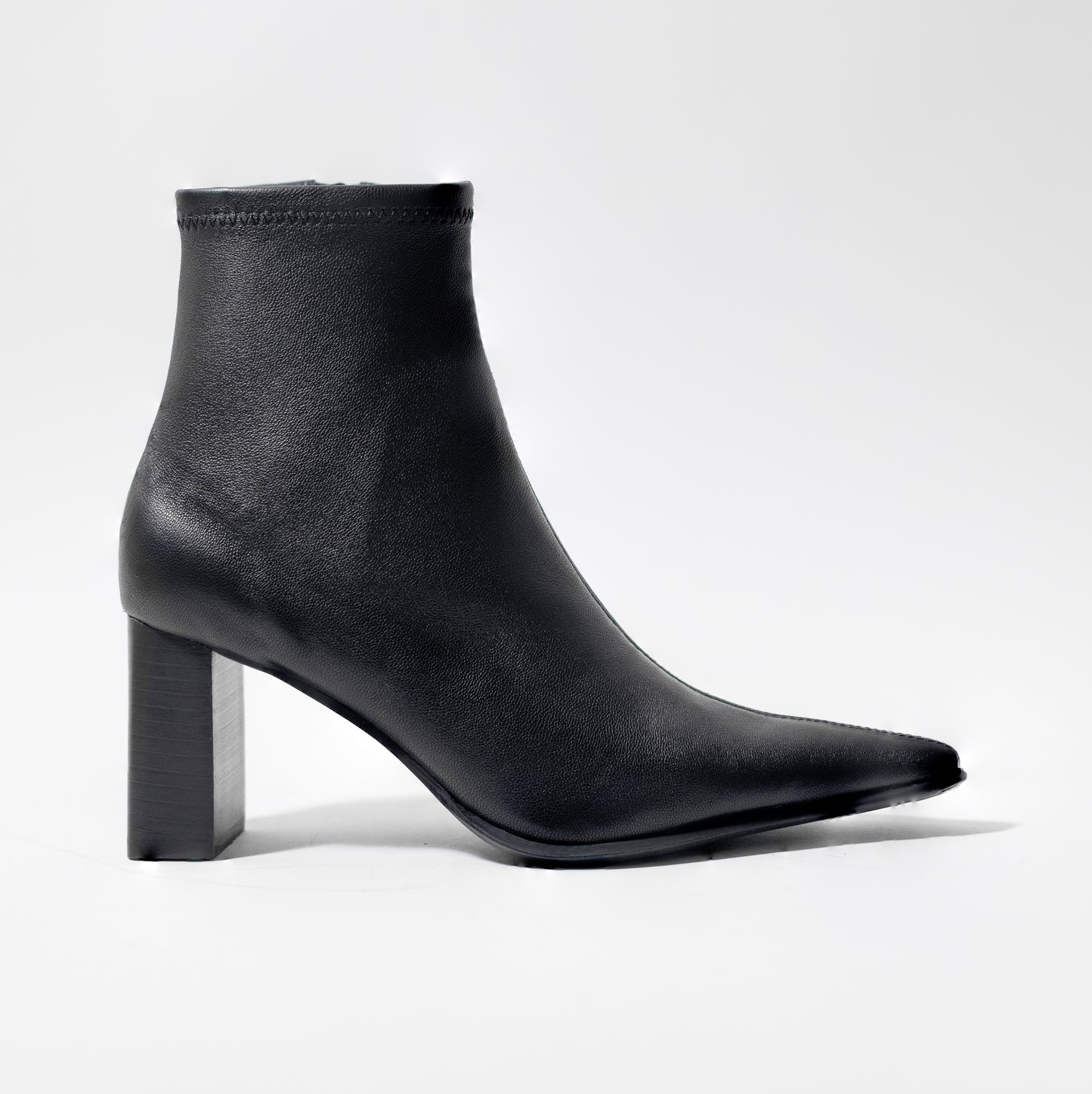 IB MAGGIE BOOTS BLACK