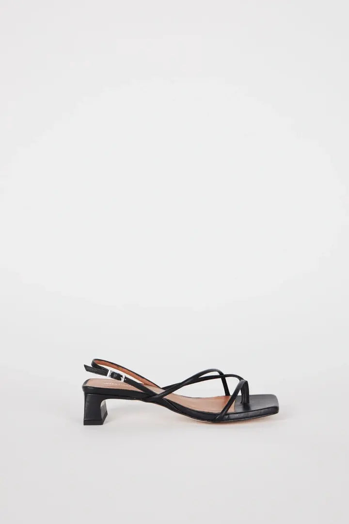 INTENTIONALLY BLANK FIFI STRAPPY SANDALS