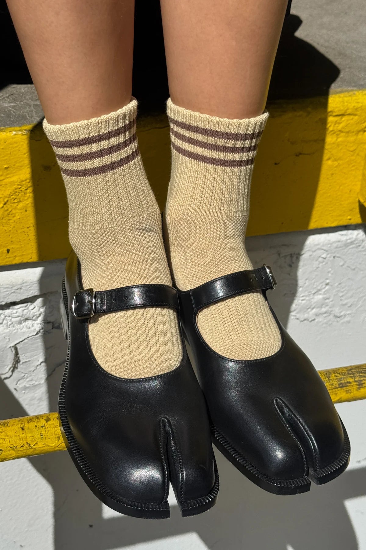 LEBON SHOPPE GIRLFRIEND SOCKS DAISY