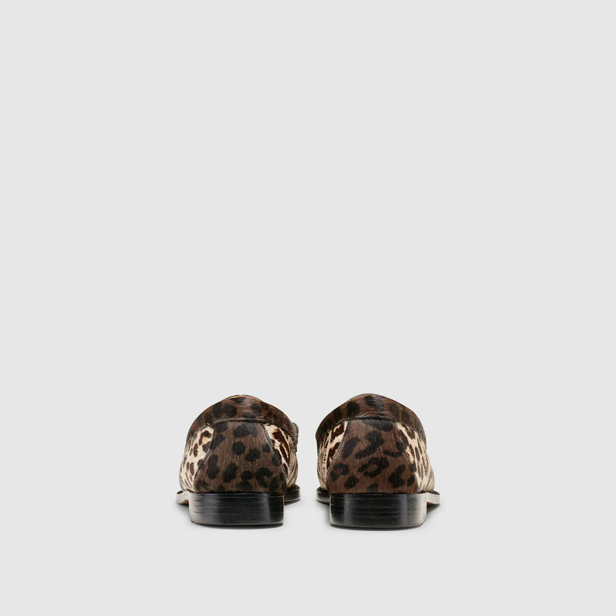 G.H. BASS WHITNEY WEEJUNS LOAFER W