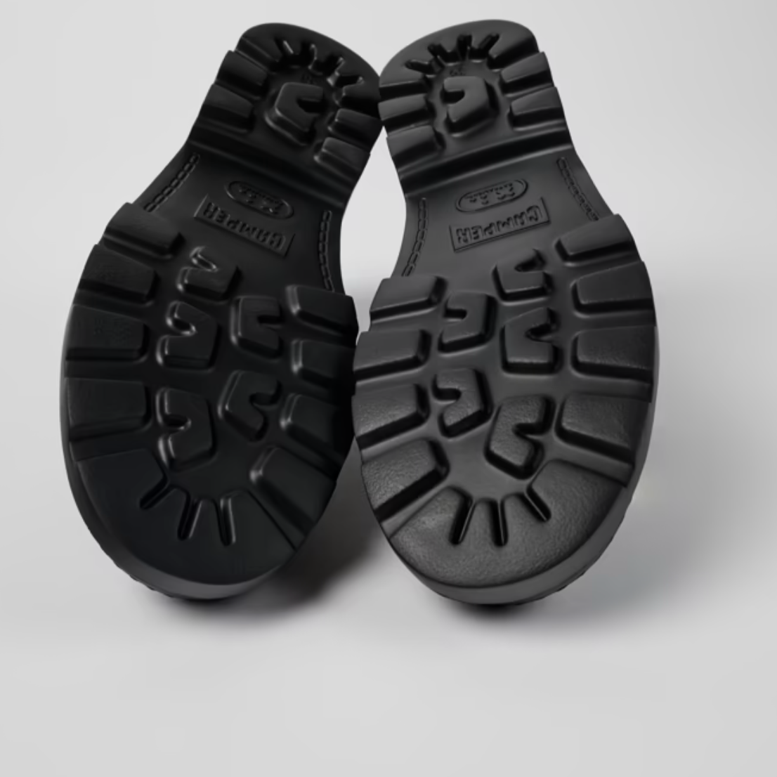CAMPER BRUTUS MARY JANES BLACK