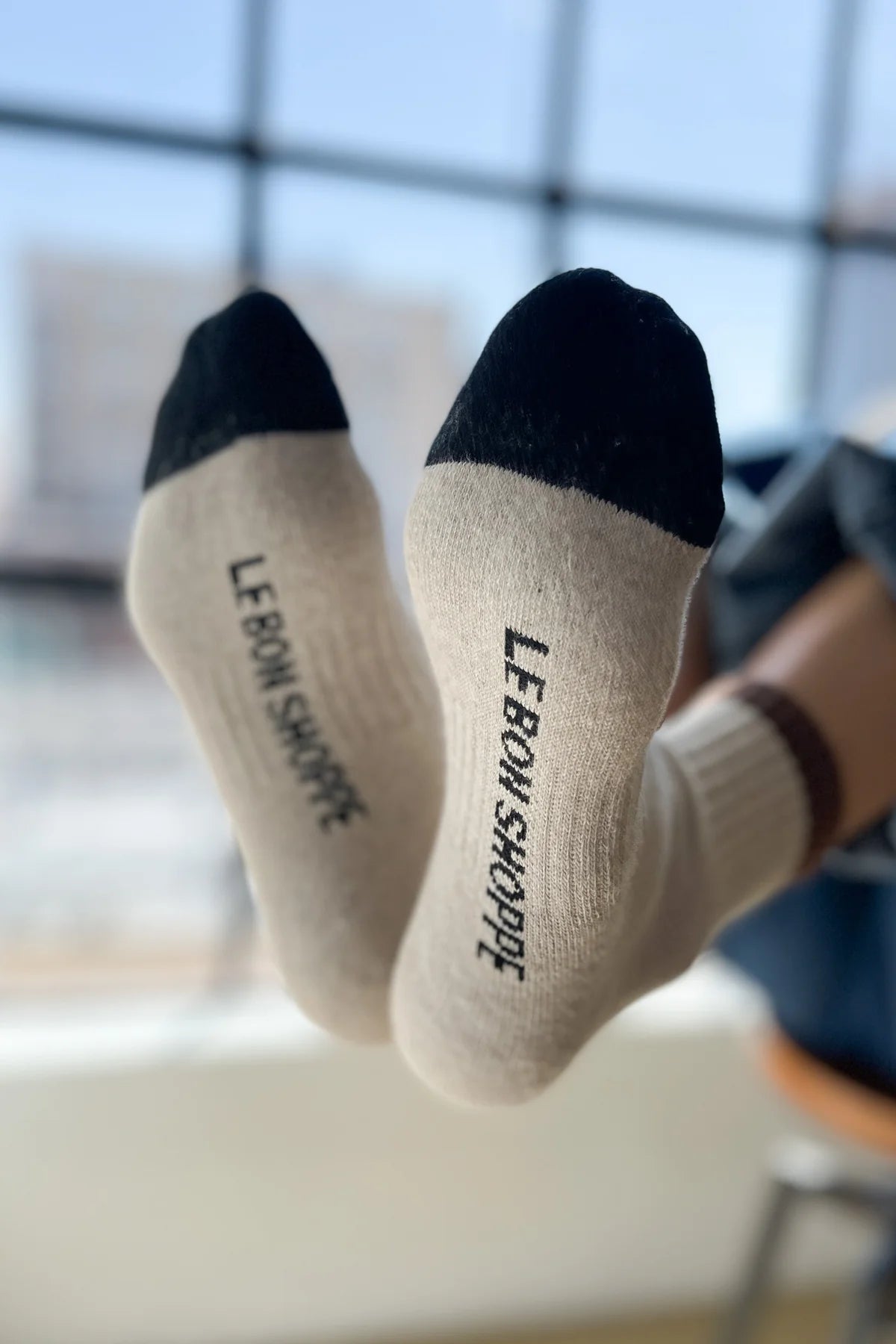 LEBON SHOPPE COLORBLOCK GIRLFRIEND SOCKS BLACK COFFEE