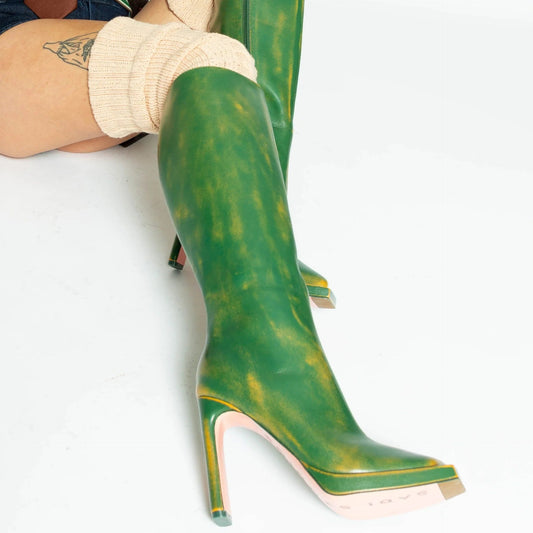 SADI LOVES HAN GREEN BOOTS