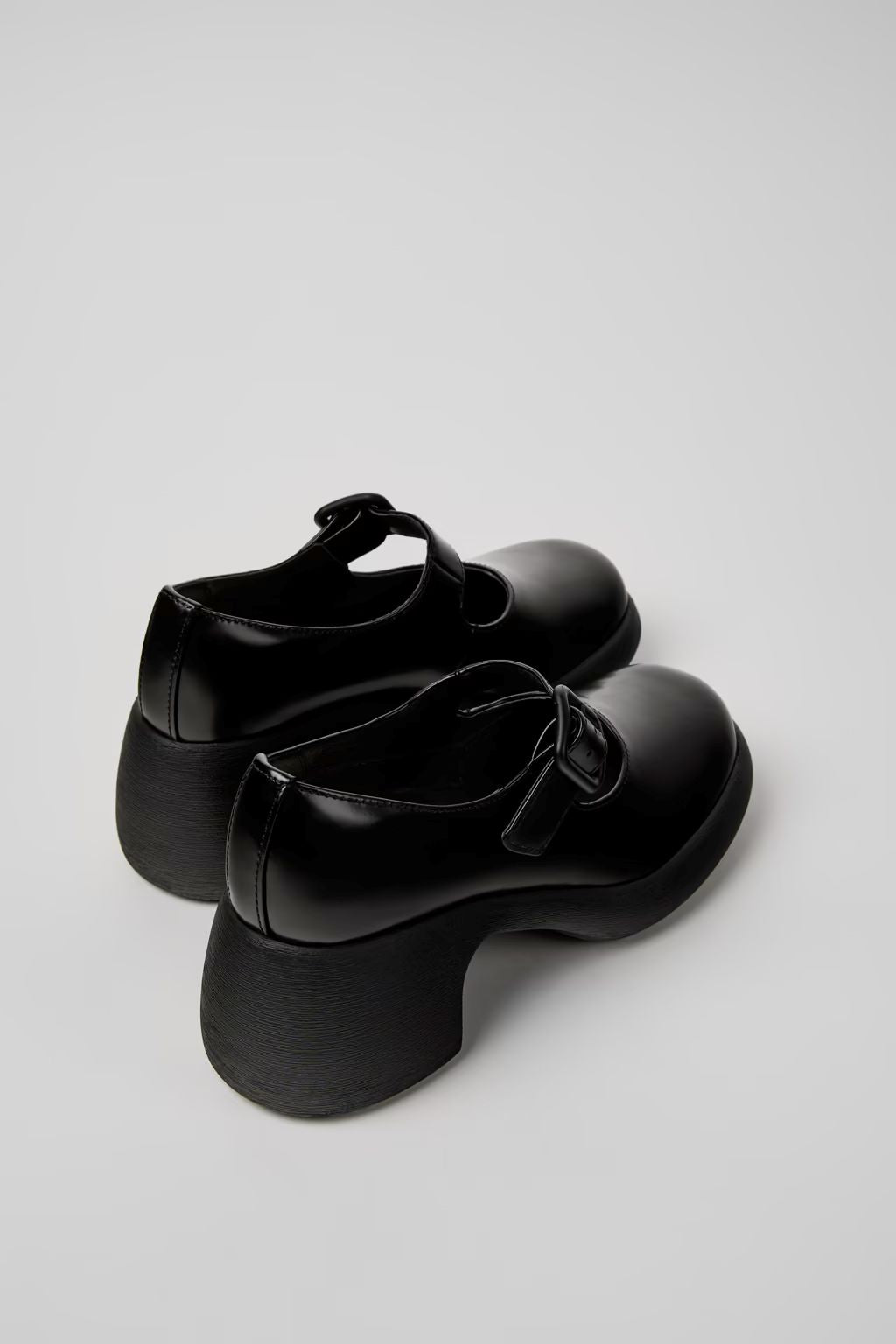 CAMPER THELMA II MJ BLACK