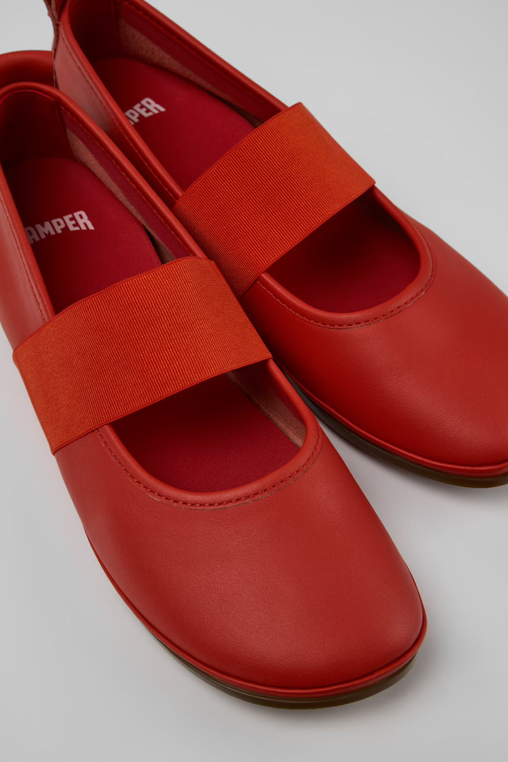 CAMPER RIGHT NINA FLAT HI VAMP ELASTIC RED