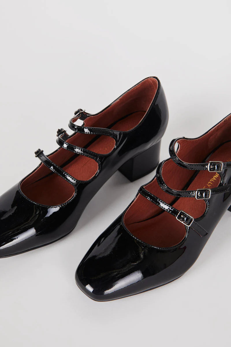 IB PIANO Patent Heels