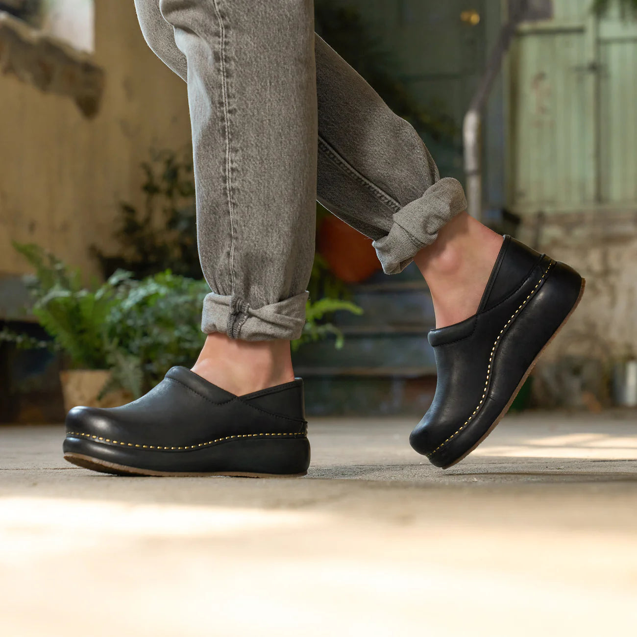 DANSKO PRO CLOUD BLACK BURNISHED – Shoe Market NYC DANSKO PRO CLOUD BLACK BURNISHED – Shoe Market NYC