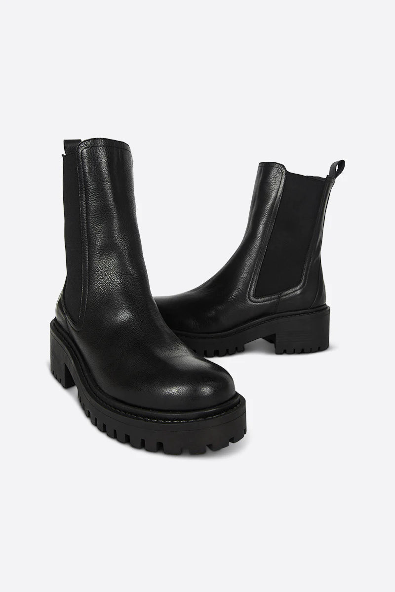 IB STORM BOOTS BLACK
