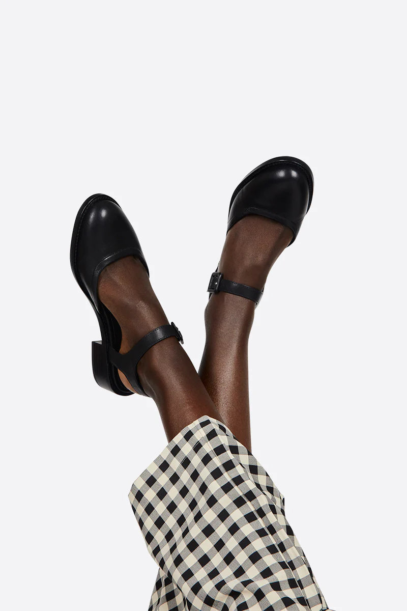 IB SUPER MARY JANE FLATS