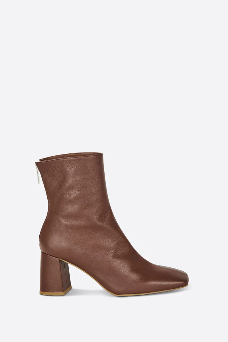 IB TABITHA BOOTS