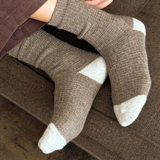 LEBON SHOPPE WOOL WAFFLE SOCKS BROWN OATMEAL