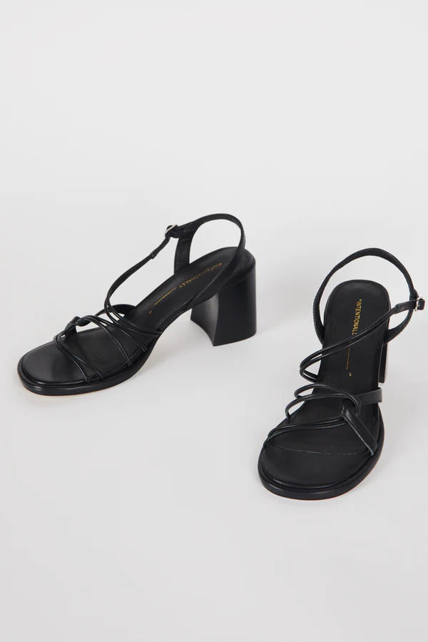IB ZODIAC SANDAL