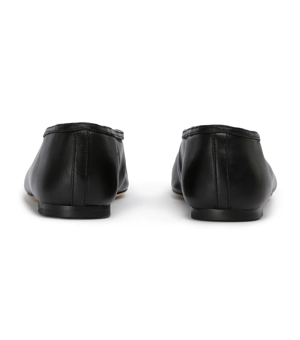 TONY BIANCO BIANCA FLATS