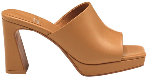 JEFFREY CAMPBELL CAVIAR - HHOT NUDE