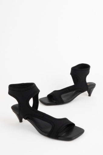 INTENTIONALLY BLANK CLAUDIA SCUBA HEELS