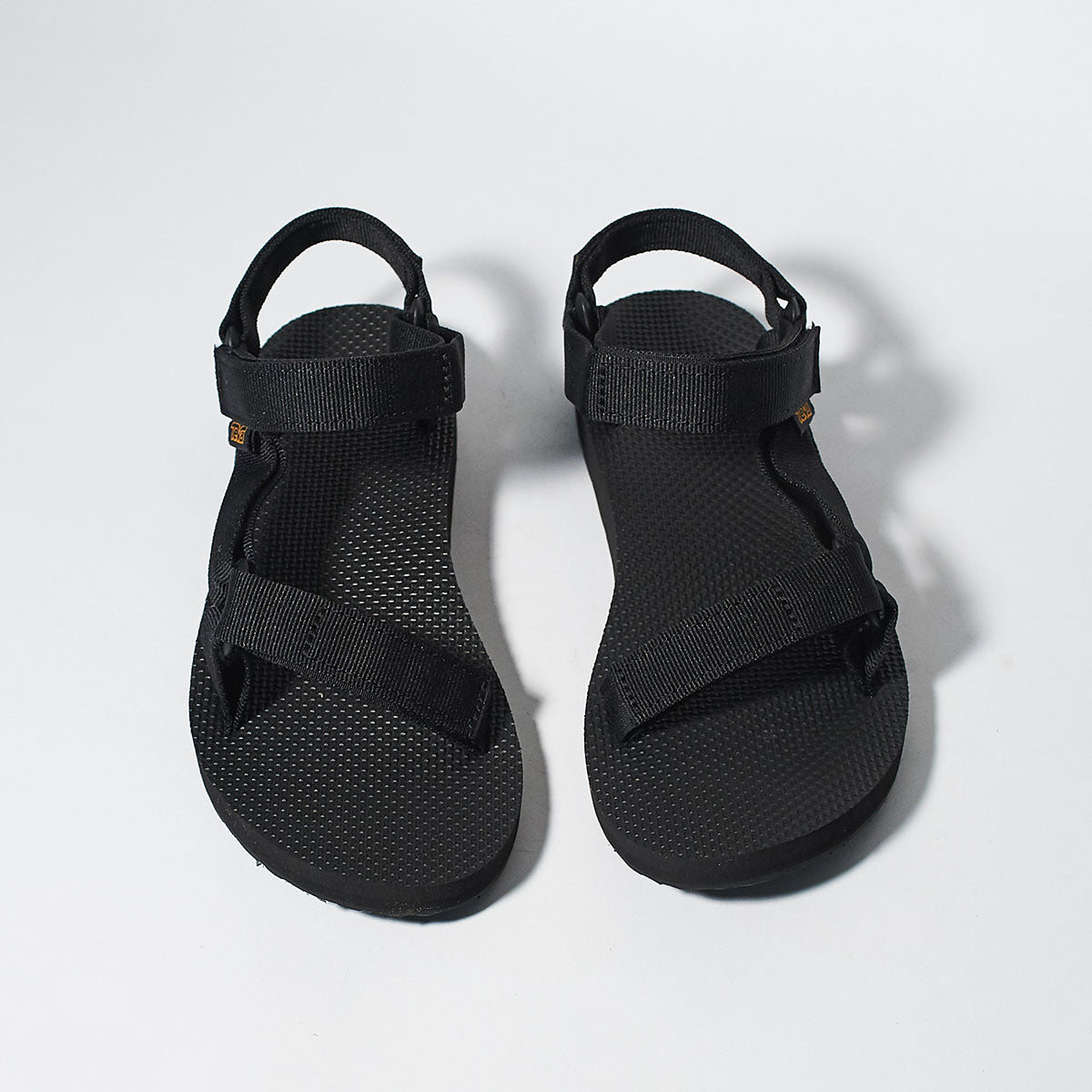 TEVA OG UNIVERSAL WOMEN - BLK - Shoe Market NYC