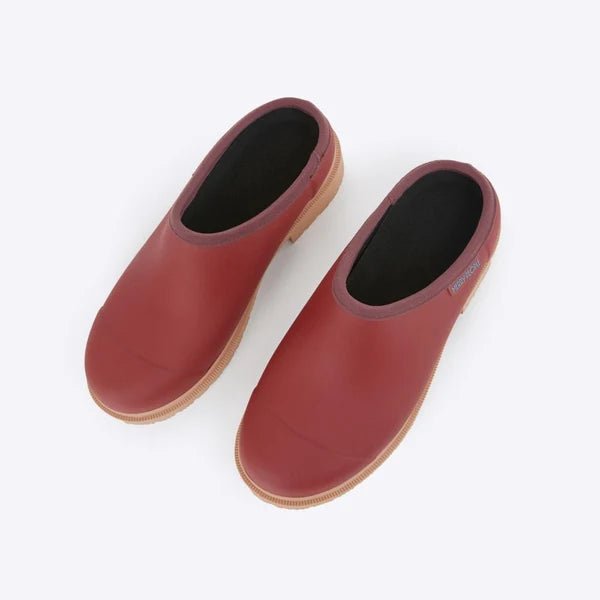 MERRY PEOPLE BILLIE CLOG BRICK RED