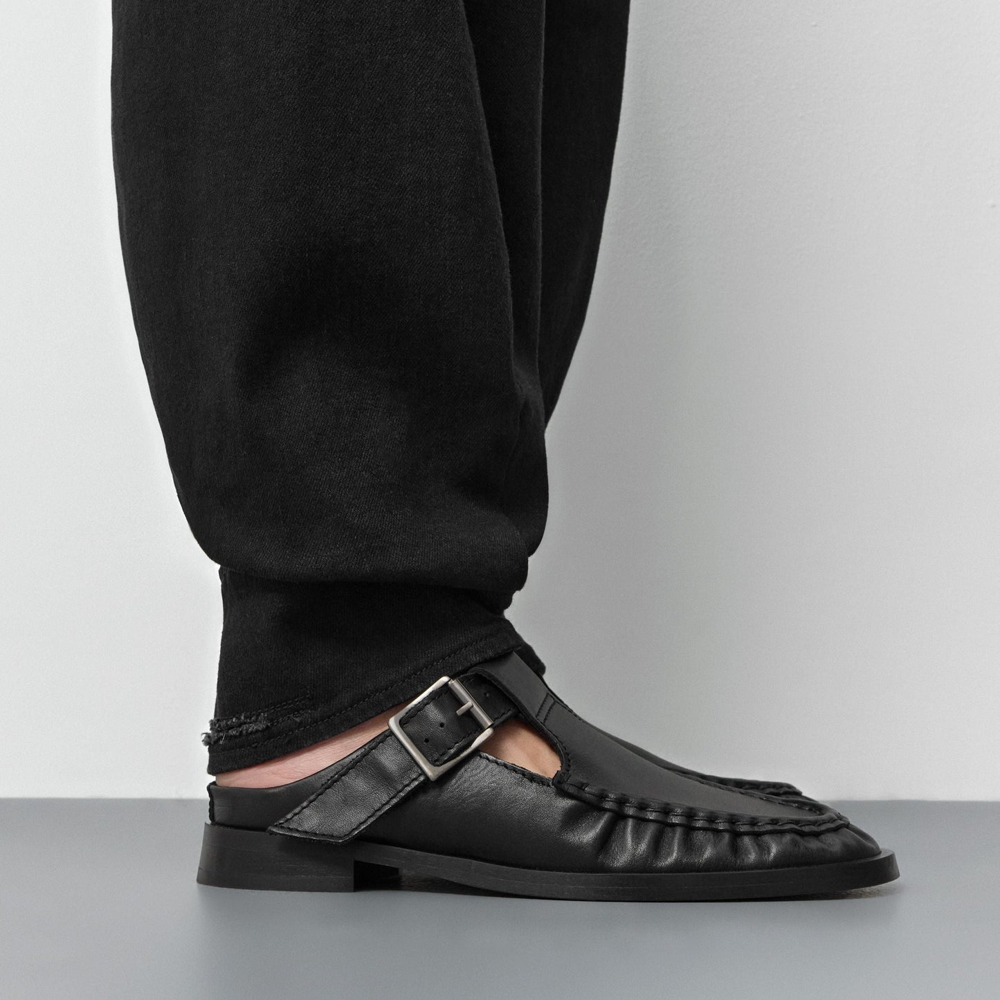 MIISTA Gianna Black Buckled Mules
