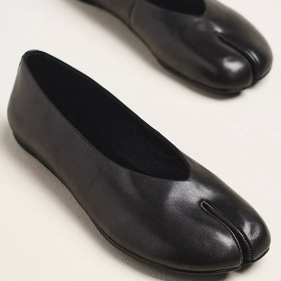 JEFFREY CAMPBELL EQUINA-BLACK - Shoe Market NYC