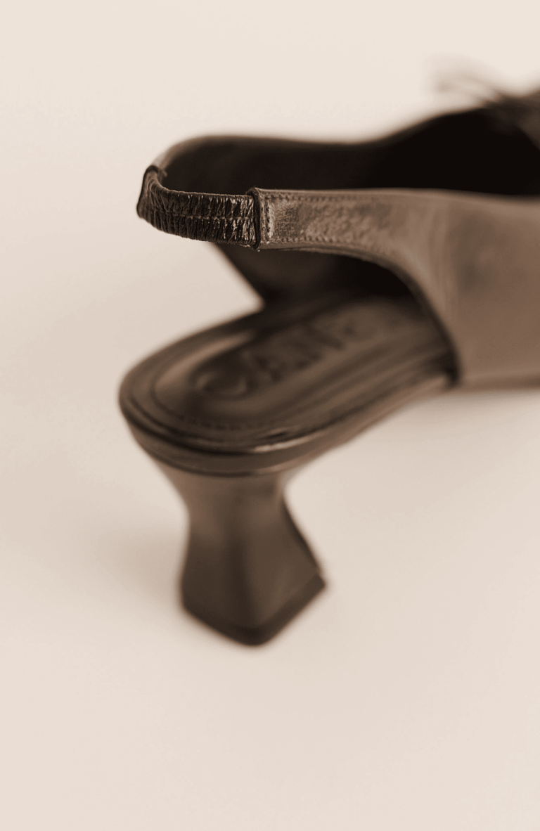 CANELLA BRAND TACOS CORSET BROWN HEELS