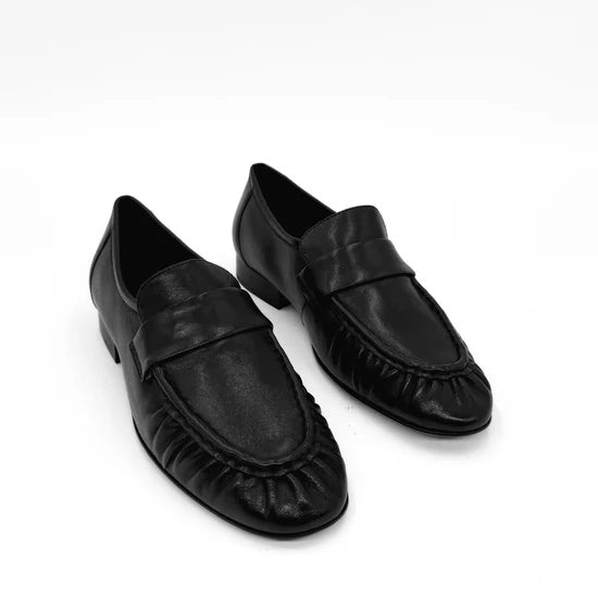 AMIE RAFA YORK LOAFER-BLACK - Shoe Market NYC